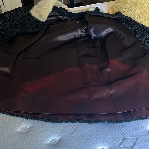 Astrakin Vintage Persian Lamb Swing Coat. PreLoved - Picture 8 of 8